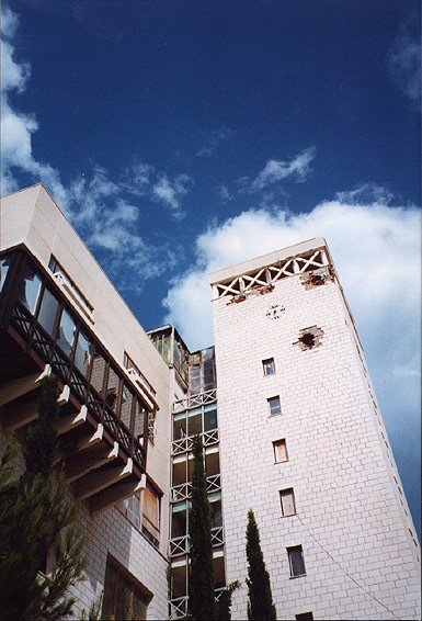 hotel.jpg