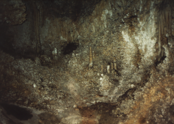 caverns04.jpg